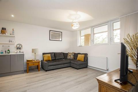 2 bedroom apartment for sale, Central Milton Keynes