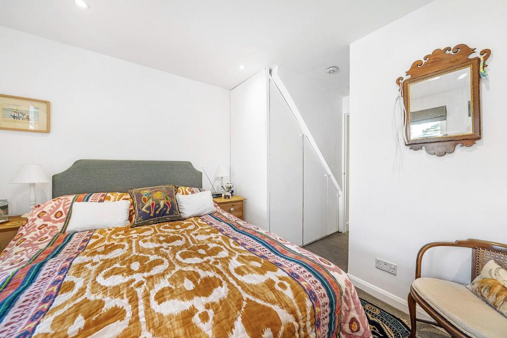 94a Corrance Road-2.jpg