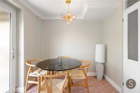 352 Croxley View, Watford, WD18 6PR