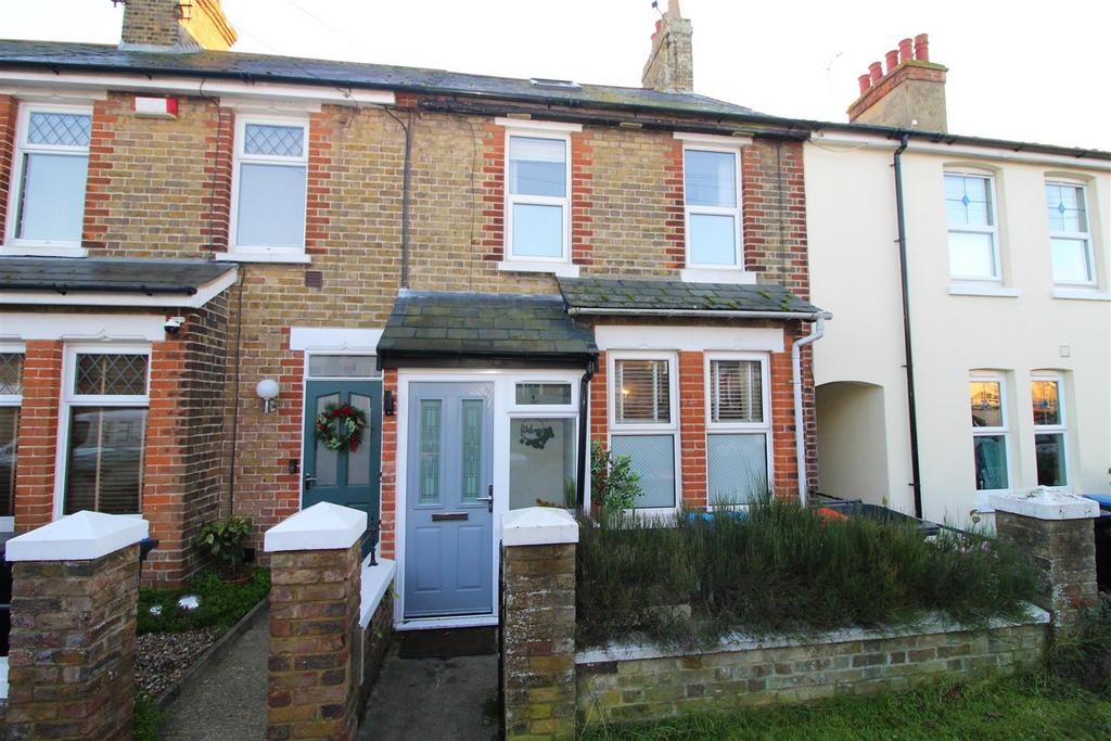 Fairfield Road, Minster, Ramsgate 3 bed terraced house for sale £340,000