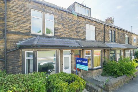 221 Bradford Road, Stanningley, Pudsey, LS28 6QB