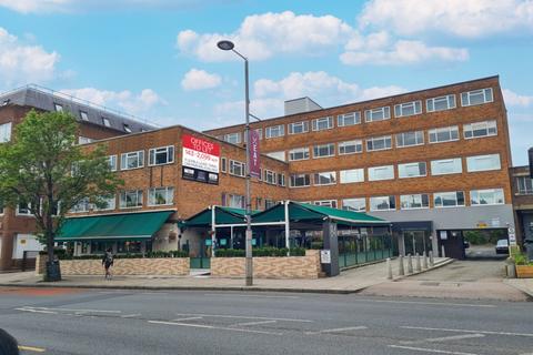 Leisure facility to rent, 84 Uxbridge Road, London W13