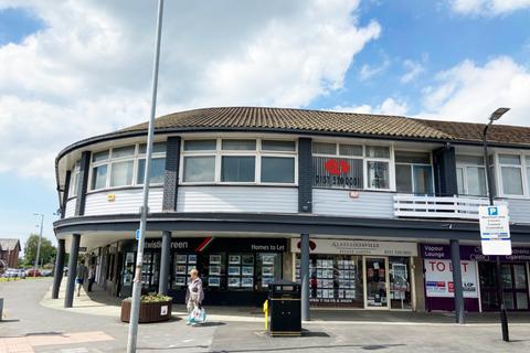 Convenience store to rent, M Central Square, Maghull L31