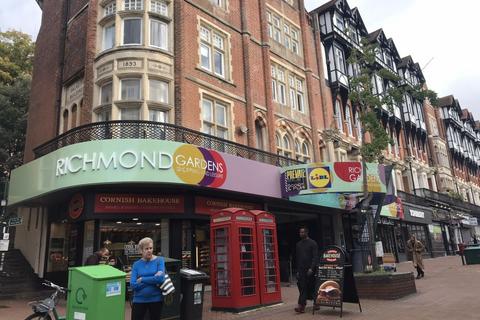 Convenience store to rent - Richmond Gardens, Bournemouth BH1