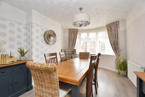 3 bedroom semi-detached house for sale, Poolside, Runcorn