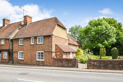 3 bedroom end of terrace house for sale, North Warnborough, Hampshire RG29