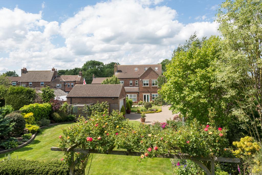 Bagby Lane, Bagby, YO7 5 bed detached house for sale £750,000