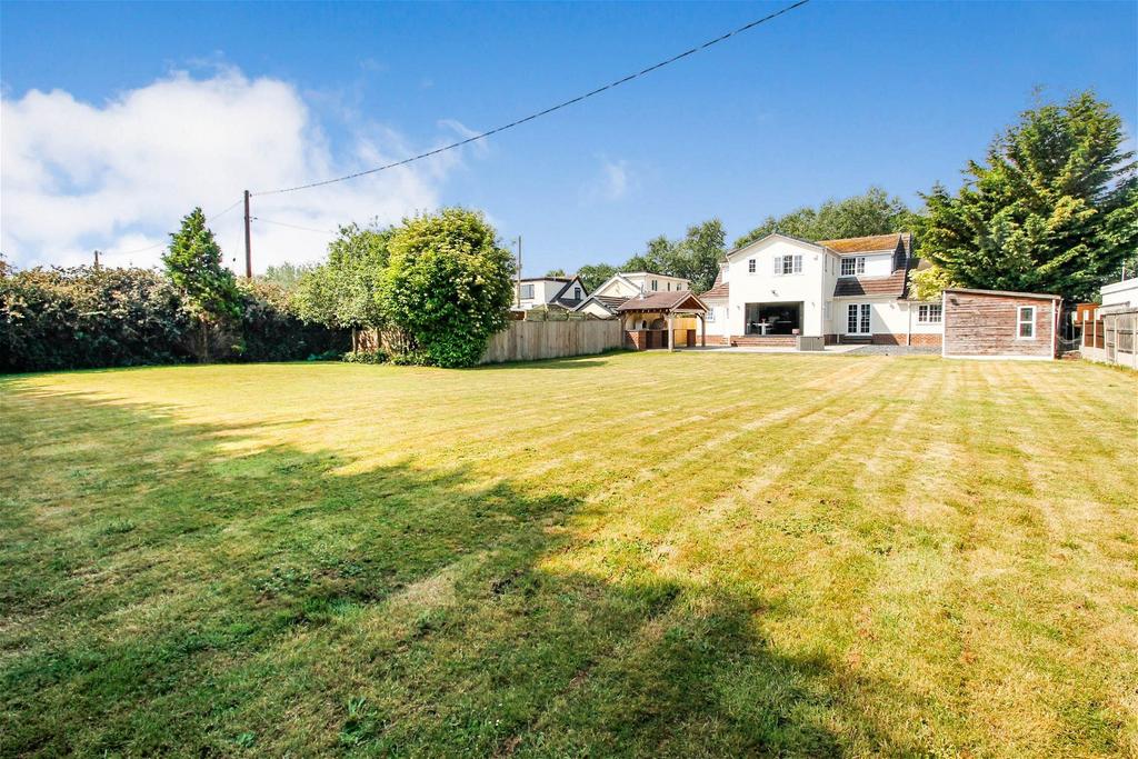 133 St Asaph Avenue, Kinmel Bay 4 bed detached house for sale £450,000