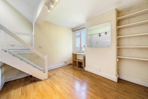 1 bedroom maisonette for sale, Hornsey Lane Gardens,  Highgate,  N6