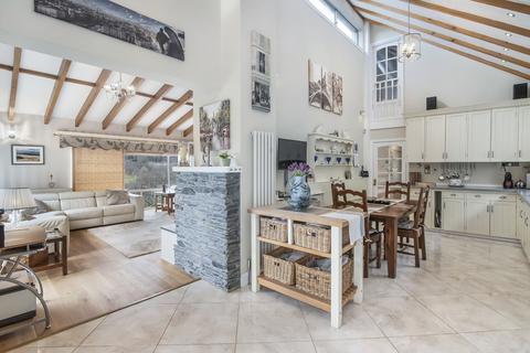 Glencoe Baird Terrace, Crieff, PH7 3LT