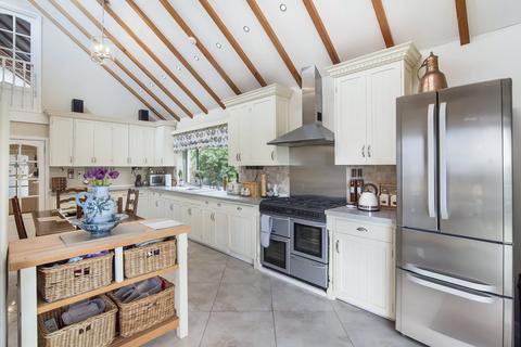 Glencoe Baird Terrace, Crieff, PH7 3LT