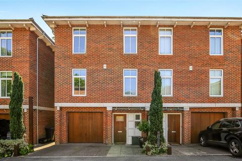4 bedroom semi-detached house for sale, Thistledown Close, Winchester, Hampshire, SO22