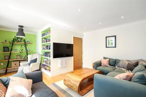 3 Thistledown Close, Winchester, SO22 5HZ