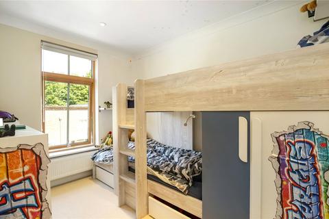 3 Thistledown Close, Winchester, SO22 5HZ