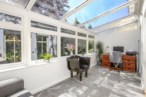 3 Thistledown Close, Winchester, SO22 5HZ