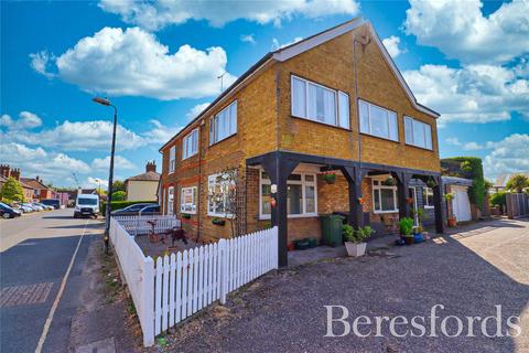 80 Basin Road, Heybridge Basin, Maldon, CM9 4RN