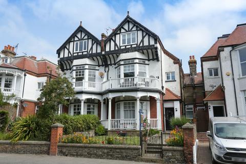 4 bedroom terraced house for sale, Park Road, Ramsgate, CT11