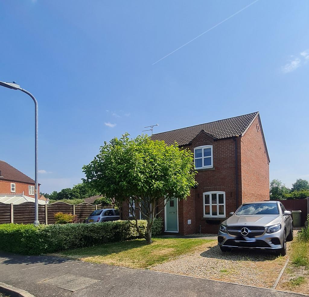 Ashfield Grange, Saxilby, LN1 2 bed semidetached house to rent £750