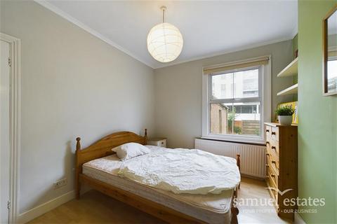 1 bedroom flat for sale, Ellora Road, Streatham, SW16
