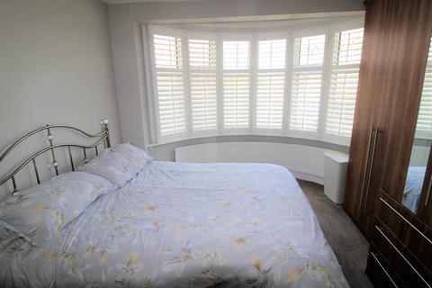 24 Cedar Road, Hornchurch, RM12 4YL