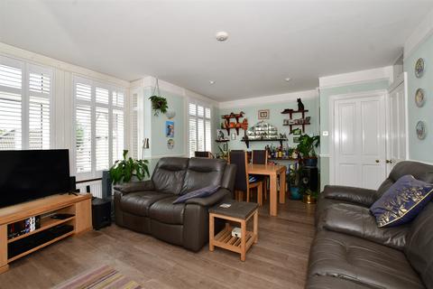 131a Elm Road, New Malden, KT3 3HP