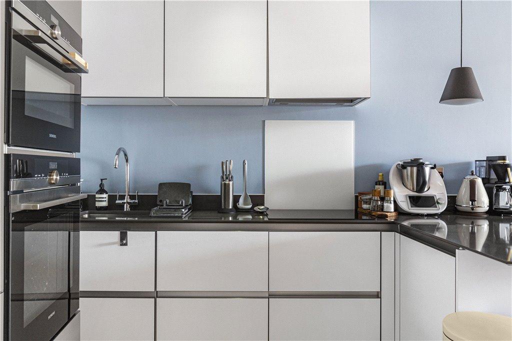 Reception/Kitchen