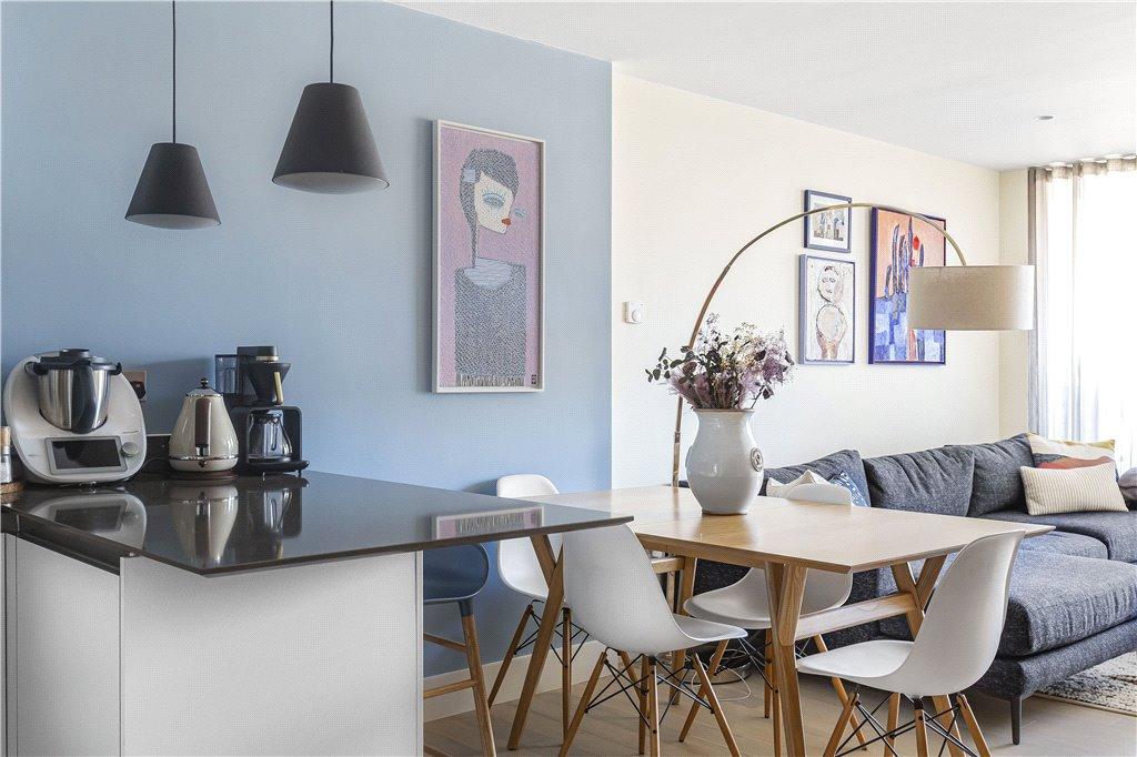 Reception/Kitchen