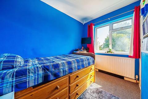 8 Barton Road, Headington, Oxford, OX3 9JB