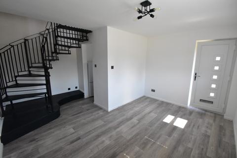 1 bedroom end of terrace house to rent, Dexter Close, Luton, Bedfordshire, LU3 4DY