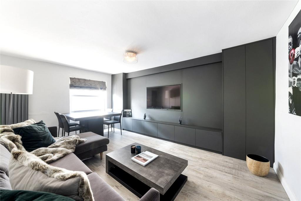 Living/Dining Area