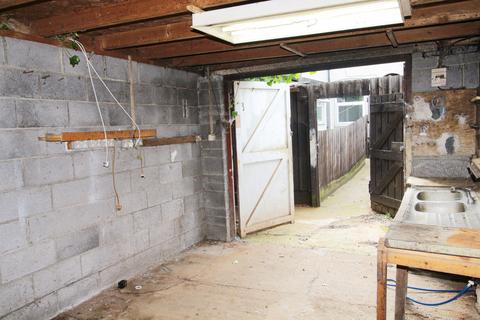 Property to rent, Garage Storage - 407A High Street, Lincoln, Lincolnshire, LN5 7TE