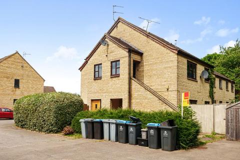 33 Manor Road, Witney, OX28 3UE