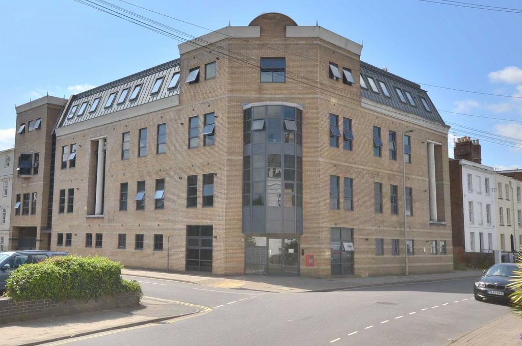 Park Road, Gloucester, Gloucestershire, GL1 2 bed apartment for sale