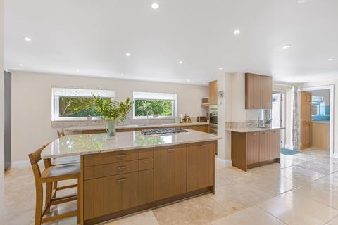 4 bedroom detached house for sale, The White House, Northaw Road West, Northaw, EN6 4NW