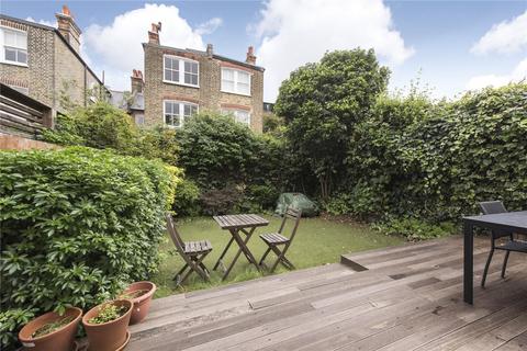 4 bedroom terraced house to rent, Muncaster Road, London, SW11