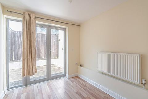 undefined, Columbia Avenue, Edgware, HA8