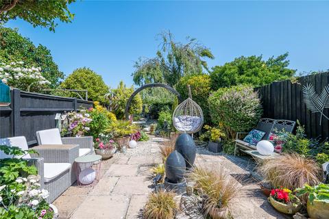 7 Landwick Cottages, Great Wakering, Southend-on-sea, SS3 0DH