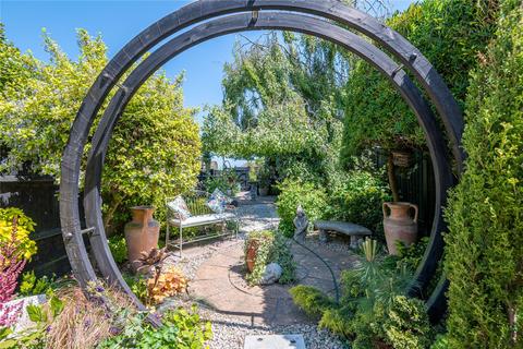 7 Landwick Cottages, Great Wakering, Southend-on-sea, SS3 0DH