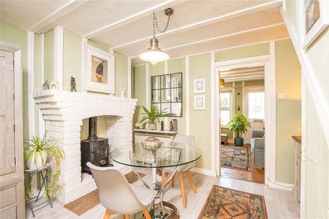7 Landwick Cottages, Great Wakering, Southend-on-sea, SS3 0DH