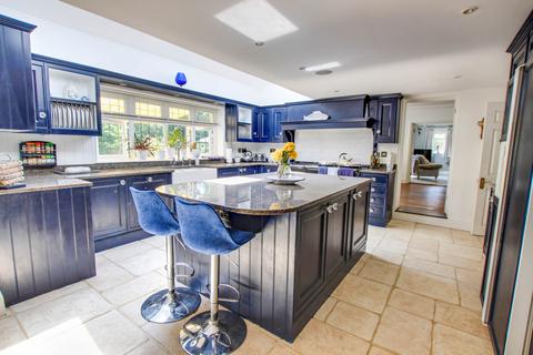 undefined, Rusper Road, Ifield, RH11