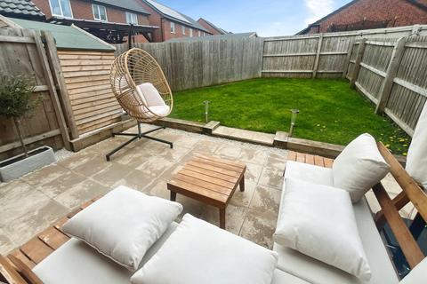 3 Bishop Place, Burton-on-trent, DE13 9EX