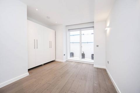 3 bedroom flat for sale, Southern Row, Ladbroke Grove, London, W10