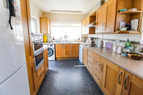 33 Gillian Drive, Rhyl, LL18 4TB