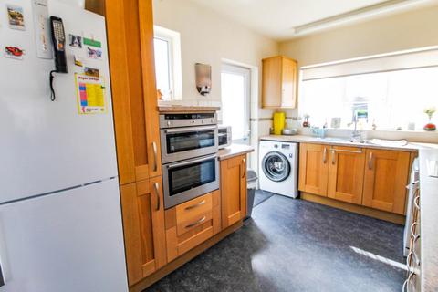 33 Gillian Drive, Rhyl, LL18 4TB