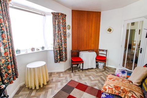 33 Gillian Drive, Rhyl, LL18 4TB