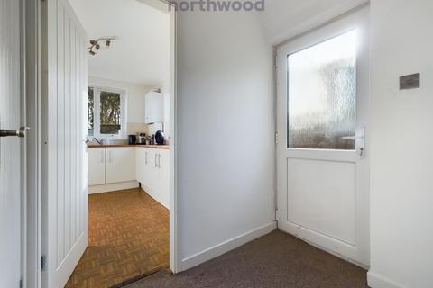 15 Chester Road, Lavister, Wrexham, LL12 0DN