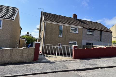 52 Brynawel, Brynmawr, Ebbw Vale, NP23 4RY