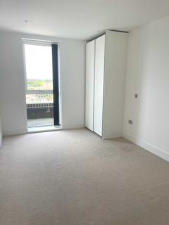 2 bedroom flat to rent, Hounslow Central