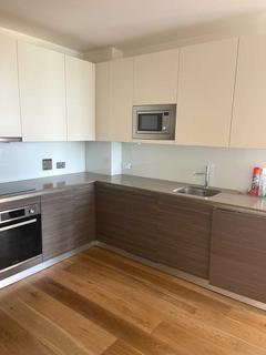 2 bedroom flat to rent, Central House Hounslow