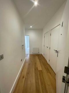 2 bedroom flat to rent, Central House Hounslow